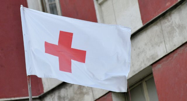 Красный Крест беспокоится за безопасность гражданских лиц и готов выступить в качестве нейтрального посредника

